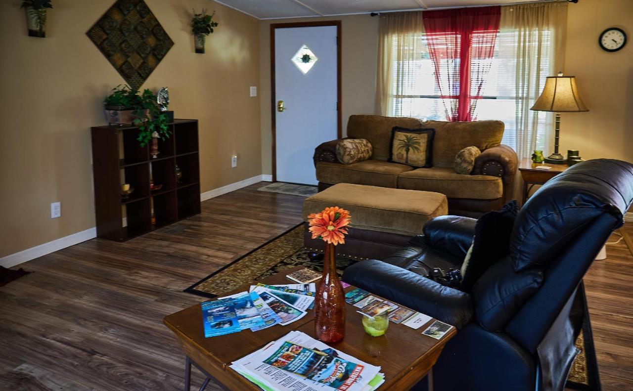 Room In Bb - Pleasant Days Bb Tropical Master Suite Homosassa Εξωτερικό φωτογραφία