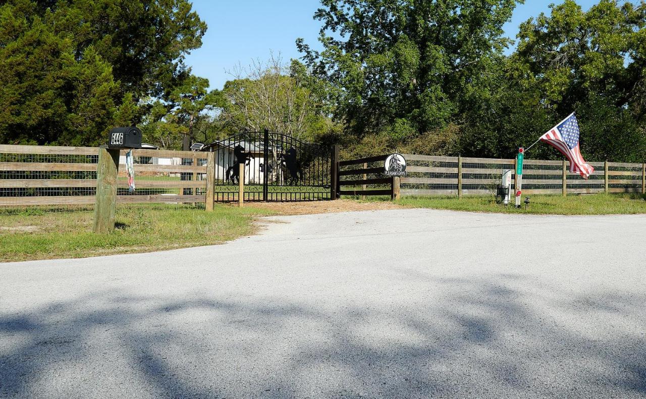 Room In Bb - Pleasant Days Bb Tropical Master Suite Homosassa Εξωτερικό φωτογραφία