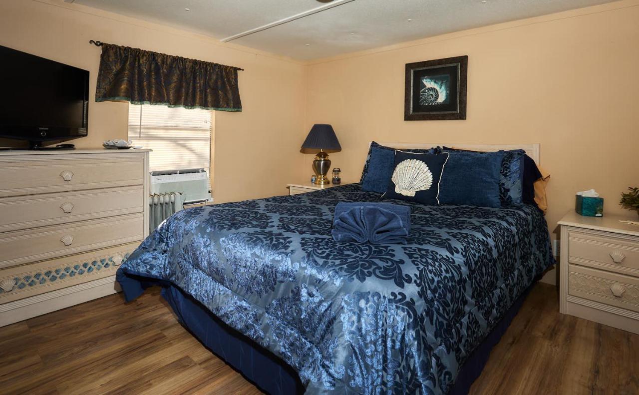 Room In Bb - Pleasant Days Bb Tropical Master Suite Homosassa Εξωτερικό φωτογραφία